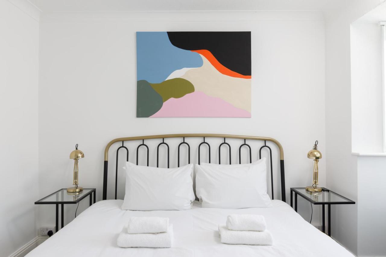 Beachside Retreat 2-Bedroom Gem With Free Private Parking & Outdoor Space Brighton Kültér fotó