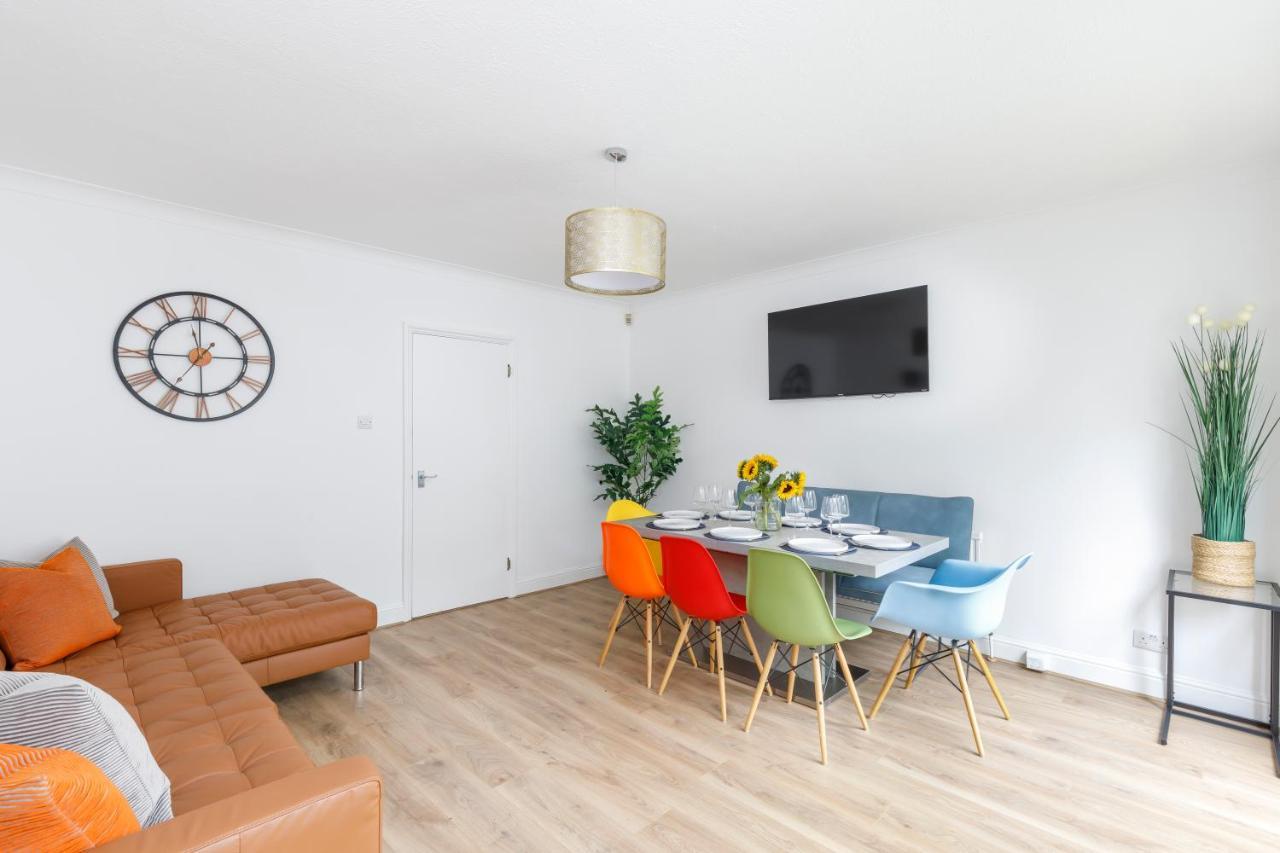 Beachside Retreat 2-Bedroom Gem With Free Private Parking & Outdoor Space Brighton Kültér fotó