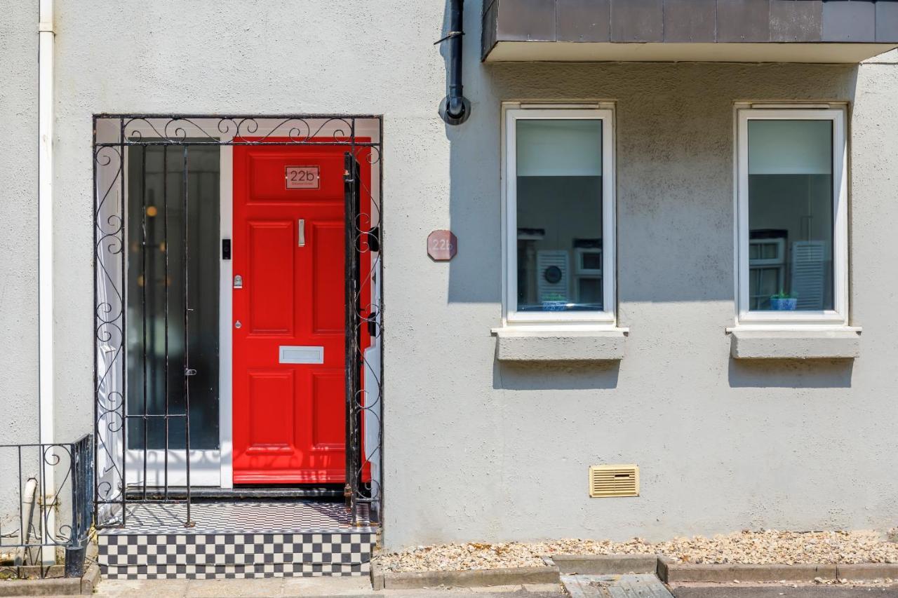Beachside Retreat 2-Bedroom Gem With Free Private Parking & Outdoor Space Brighton Kültér fotó